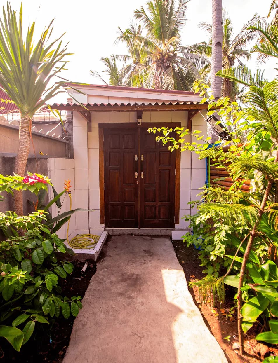 Why Stay at Tiffany Villa